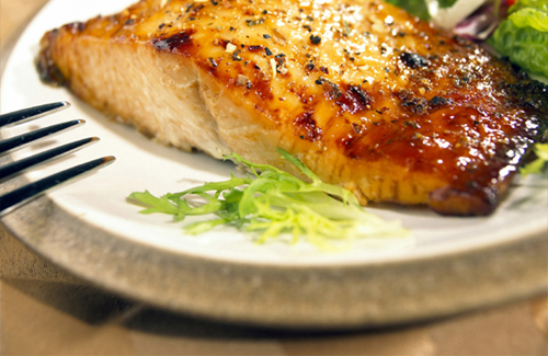 http://www.guiderecipe.com/wp-content/uploads/2010/03/salmon1.jpg